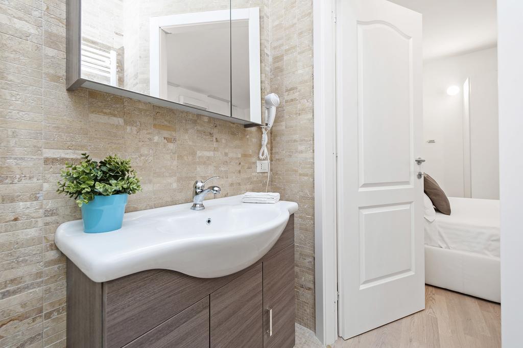 White Flat Colosseo Rom Zimmer foto